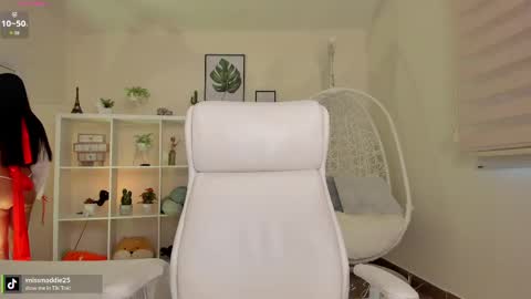 Snapshot of missvancouver_ chatting on October 2025 12:56:02 PM Mafe Jimenez online show from October 2025 12:56:02 PM