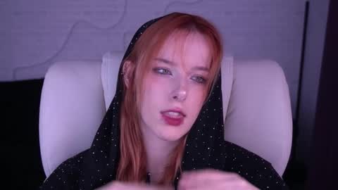 Snapshot of missvelora chatting on November 2025 09:02:01 PM MissVelora online show from November 2025 09:02:01 PM