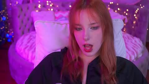 Snapshot of missvelora chatting on December 2025 08:50:02 PM MissVelora online show from December 2025 08:50:02 PM