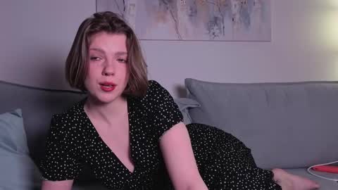 Polly online show from May 2026 11:39:01 PM