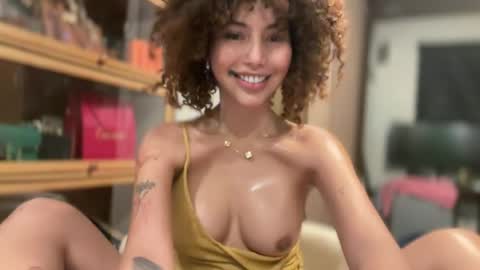 Divine Olga  online show from June 2026 09:12:02 AM
