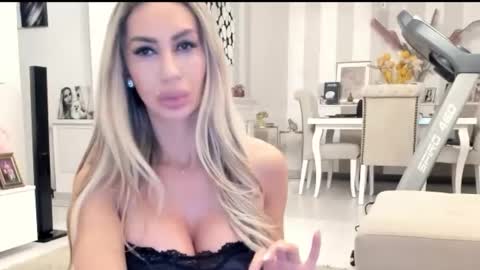 missy_alena online show from February 2026 11:31:02 PM