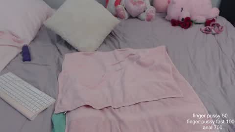 Snapshot of missyinpinkk chatting on February 2025 07:51:02 AM Missy online show from February 2025 07:51:02 AM