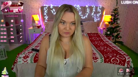 Snapshot of missyymartinezz chatting on December 2024 08:43:02 AM Amely online show from December 2024 08:43:02 AM