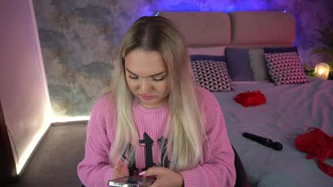 Snapshot of missyymartinezz chatting on February 2025 08:50:01 AM Amely online show from February 2025 08:50:01 AM