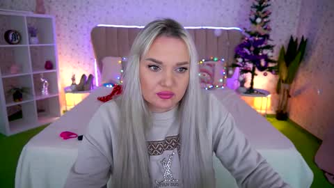 Snapshot of missyymarty chatting on December 2025 08:53:02 AM missyymarty online show from December 2025 08:53:02 AM