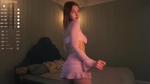 Snapshot of mist_mia chatting on March 2026 04:56:02 PM Mia online show from March 2026 04:56:02 PM