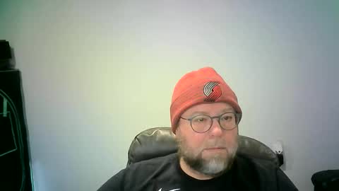 Mr. Happy online show from November 2025 06:29:01 PM