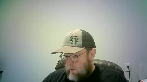 Mr. Happy online show from December 2025 09:22:01 PM