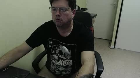 mistercoeur online show from November 2025 10:10:01 PM