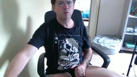 Snapshot of mistercoeur1 chatting on April 2026 02:21:01 PM mistercoeur online show from April 2026 02:21:01 PM