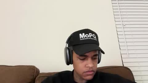 Snapshot of mistergrey93 chatting on January 2025 03:00:02 AM mistergrey93 online show from January 2025 03:00:02 AM