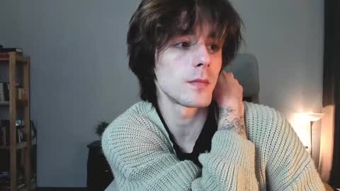 Snapshot of misterhult chatting on December 2024 02:57:01 PM My name is Anton Bogatyrev online show from December 2024 02:57:01 PM