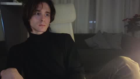 Snapshot of misterhult chatting on January 2025 11:34:02 AM My name is Anton Bogatyrev online show from January 2025 11:34:02 AM
