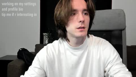 Snapshot of misterhult chatting on February 2025 01:52:01 PM My name is Anton Bogatyrev online show from February 2025 01:52:01 PM