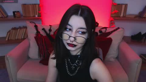 Snapshot of mistress__marcelline chatting on October 2025 09:52:01 AM Marcelline online show from October 2025 09:52:01 AM
