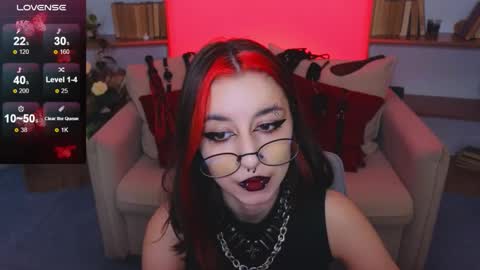 Snapshot of mistress__marcelline chatting on November 2025 10:15:02 AM Marcelline online show from November 2025 10:15:02 AM