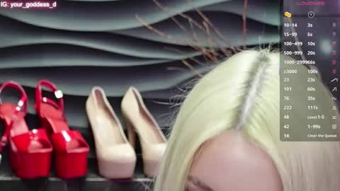 Darsy online show from March 2025 05:13:02 PM