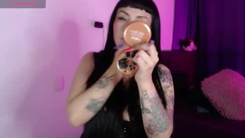 Snapshot of mistress_ditta2 chatting on January 2025 08:08:01 AM online show from January 2025 08:08:01 AM