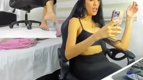 Snapshot of mistress_findom chatting on September 2025 09:53:01 PM mistress_findom online show from September 2025 09:53:01 PM