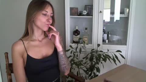 Snapshot of mistress_kasandrra chatting on January 2025 12:16:01 PM Mistress Cassie - Cash online show from January 2025 12:16:01 PM