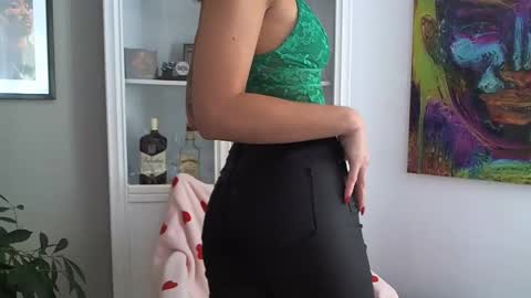 Snapshot of mistress_kasandrra chatting on February 2025 11:27:01 AM Mistress Cassie - Cash online show from February 2025 11:27:01 AM