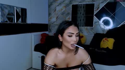mistress_meryem online show from October 2025 12:11:02 AM