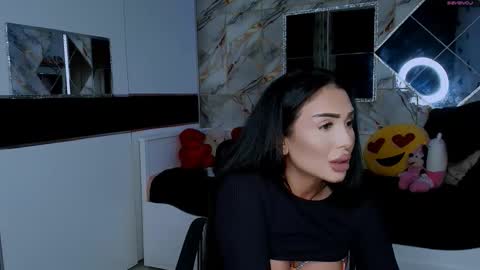 mistress_meryem online show from October 2025 12:02:01 AM
