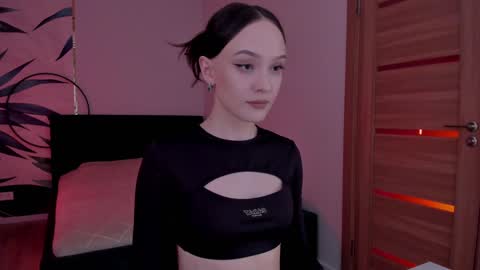 Snapshot of mistress_mialibra chatting on December 2024 05:17:01 AM Mistress Mia online show from December 2024 05:17:01 AM
