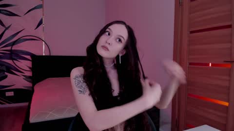 Snapshot of mistress_mialibra chatting on January 2025 12:29:01 AM Mistress Mia online show from January 2025 12:29:01 AM