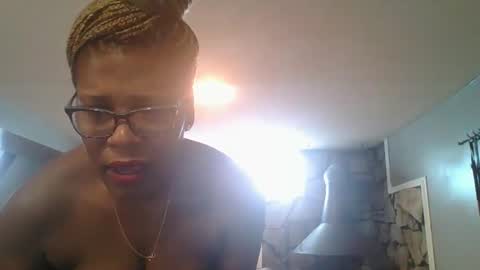 Snapshot of mistressc365 chatting on January 2025 03:37:02 PM Mistress C and bitch boy online show from January 2025 03:37:02 PM