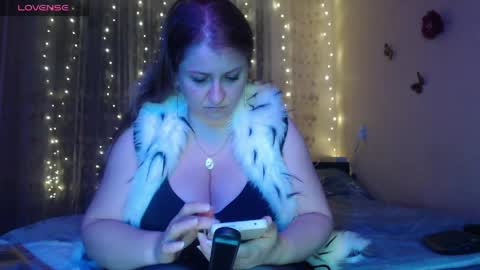 mistresscaro online show from April 2026 06:19:01 PM