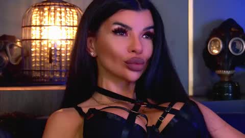 Snapshot of mistresselenia chatting on November 2025 12:48:02 PM Elenia online show from November 2025 12:48:02 PM