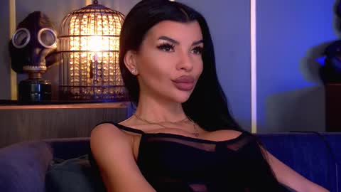 Snapshot of mistresselenia chatting on November 2025 11:01:02 AM Elenia online show from November 2025 11:01:02 AM