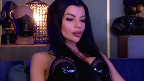 Snapshot of mistresselenia chatting on March 2026 01:58:02 PM Elenia online show from March 2026 01:58:02 PM