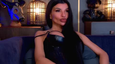 Snapshot of mistresselenia chatting on April 2026 02:12:02 PM Elenia online show from April 2026 02:12:02 PM