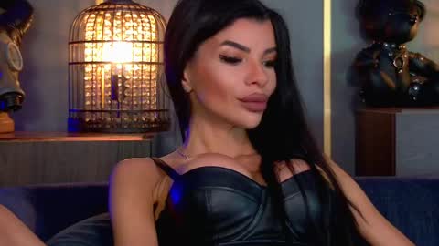 Snapshot of mistresselenia chatting on May 2026 01:39:02 PM Elenia online show from May 2026 01:39:02 PM