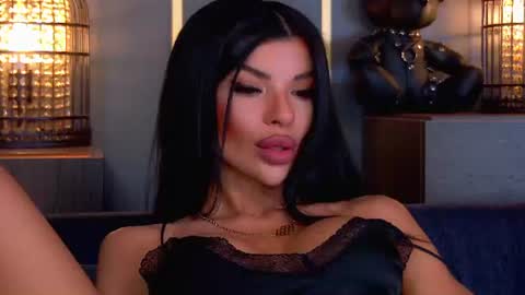 Snapshot of mistresselenia chatting on June 2026 09:33:02 AM Elenia online show from June 2026 09:33:02 AM