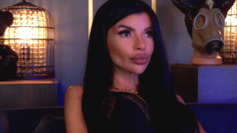 Snapshot of mistresselenia chatting on July 2026 10:39:01 AM Elenia online show from July 2026 10:39:01 AM