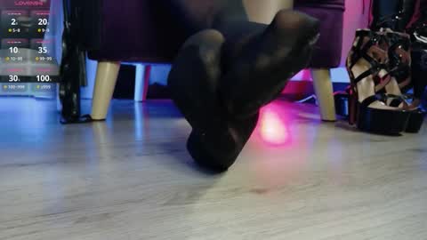 Jhadee online show from October 2025 11:44:01 AM