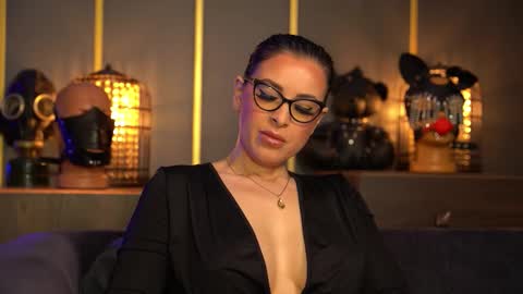 Mistress Kelly online show from March 2026 11:31:02 PM