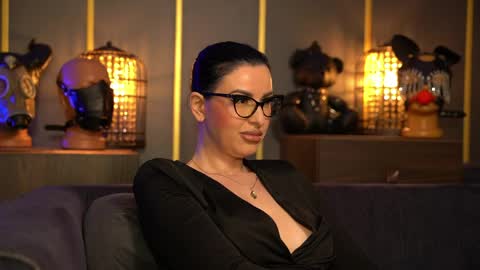 Mistress Kelly online show from May 2026 10:26:02 PM