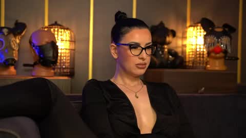 Mistress Kelly online show from May 2026 09:20:01 PM