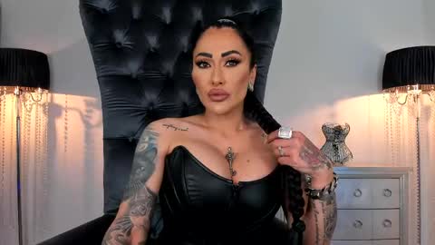 mistresskennya online show from May 2026 06:49:02 PM