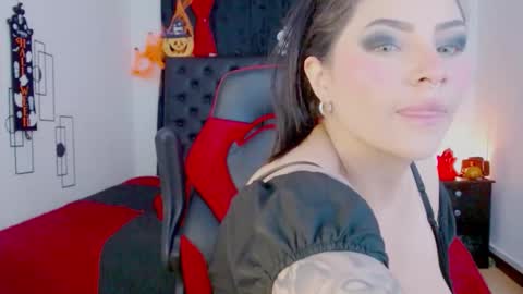 Mistresslombana online show from October 2025 05:28:02 AM