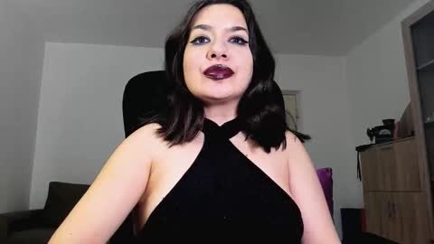 YourGoddessM online show from February 2026 12:00:02 AM