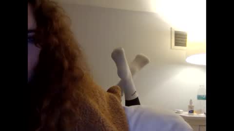 Snapshot of mistressred8 chatting on September 2025 10:33:02 PM Mistress Red online show from September 2025 10:33:02 PM
