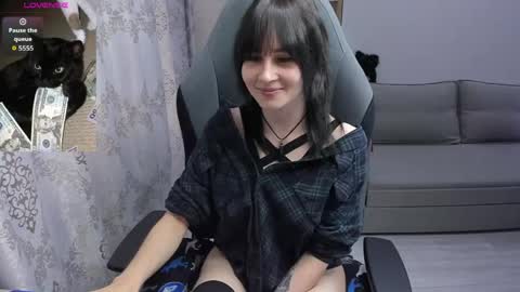 misty_dark online show from May 2026 11:29:01 AM
