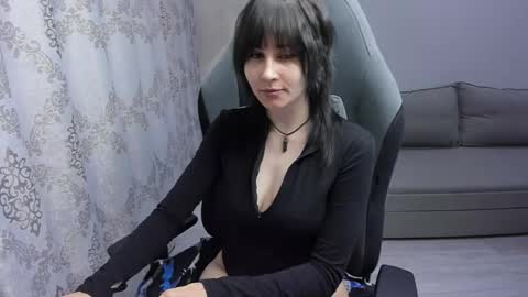 misty_dark online show from May 2026 12:01:01 PM