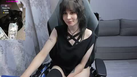 misty_dark online show from June 2026 10:52:01 AM